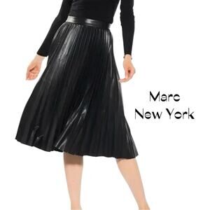 Marc New York Black Vegan Leather Pleated Academia Event Skirt NWT Size S